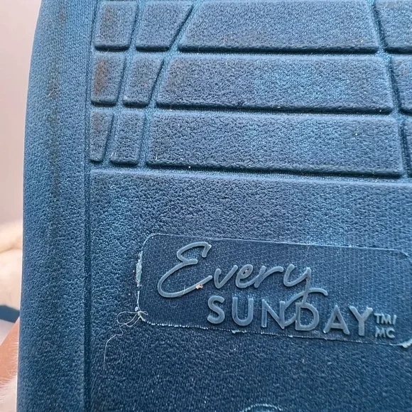 Cozy Blue Velvet Women's Slippers - Picture 8 of 9